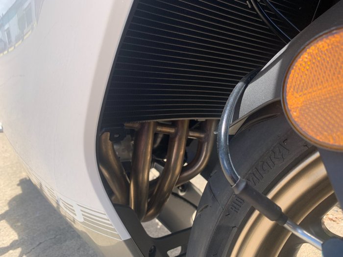 2025 CFMOTO 500 SR VOOM NEBULA WHITE
