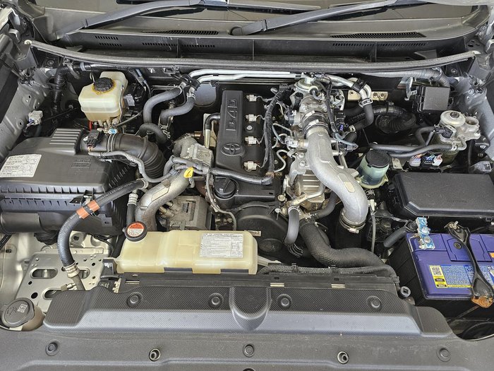 2014 Toyota Landcruiser Prado Altitude KDJ150R MY14 4X4 Dual Range Silver Pearl