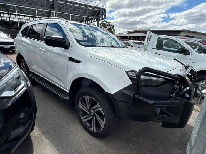 2025 Isuzu MU-X LS-T