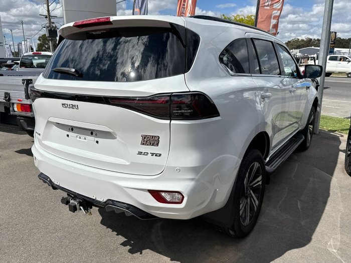 2025 Isuzu MU-X LS-T