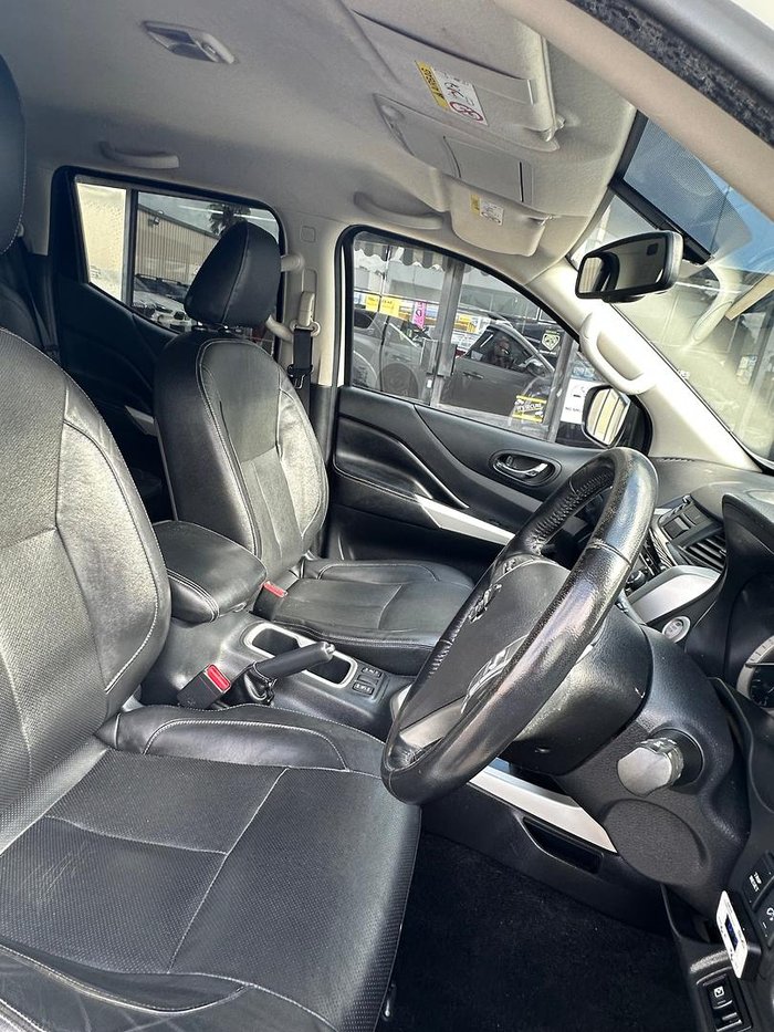 2018 Nissan Navara ST-X