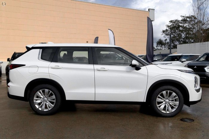 2025 Mitsubishi Outlander ES ZM MY25 AWD White
