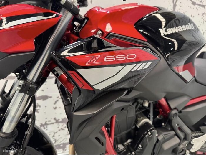 2025 Kawasaki Z650L (LAMS) Z Red
