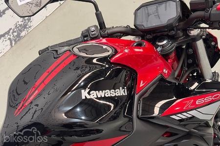 2025 Kawasaki Z650L (LAMS) Z Red