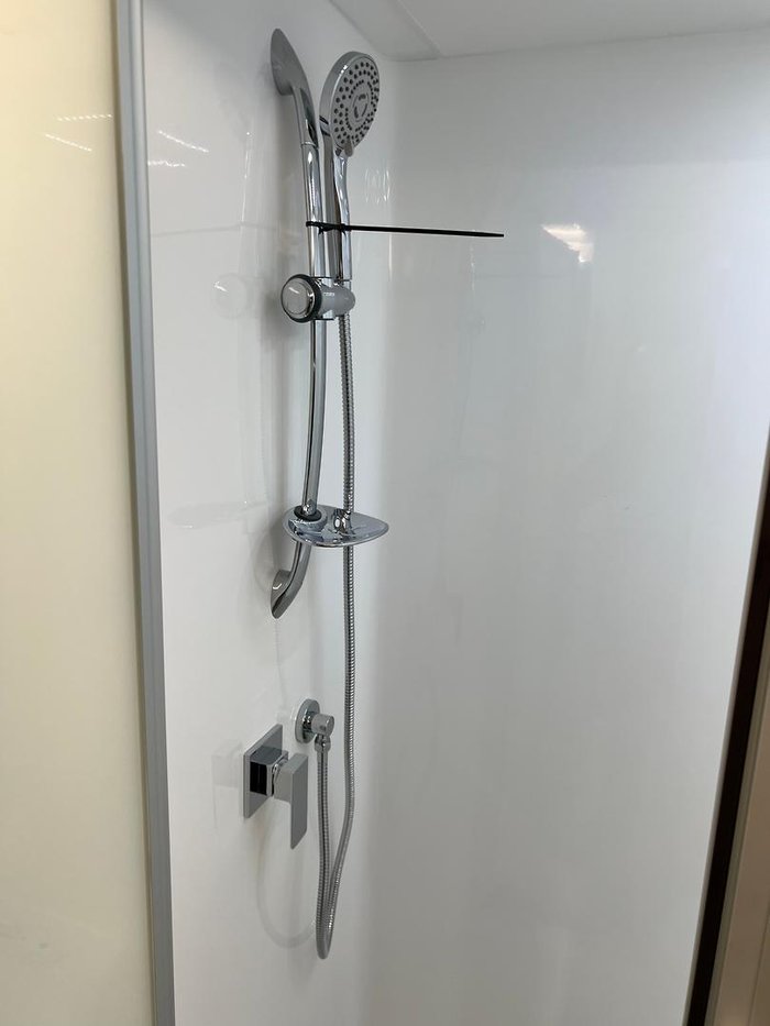 2025 Traveller Track 13'