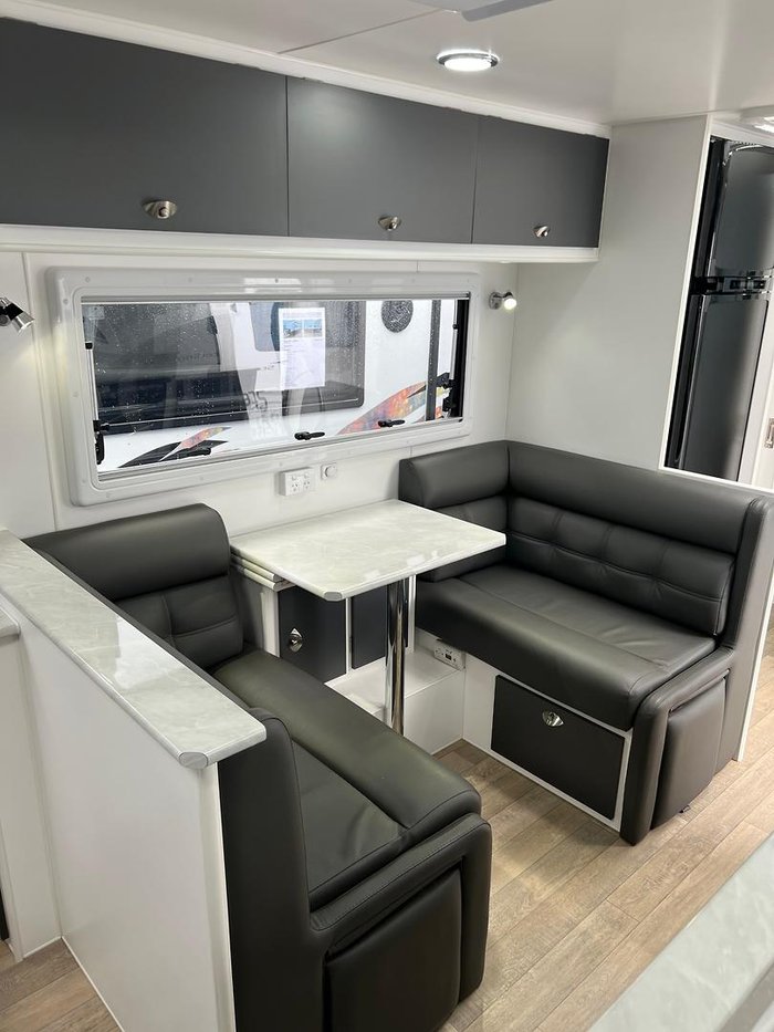 2022 Opal Tourer Mk1 199