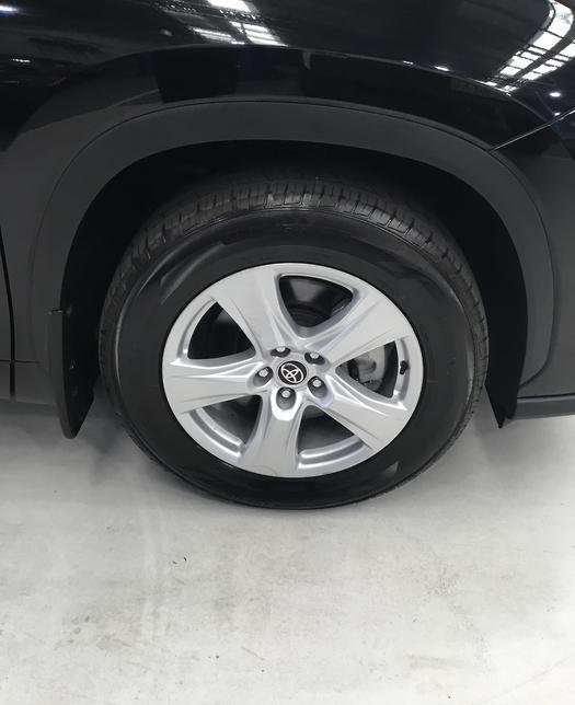 2023 Toyota Kluger GX