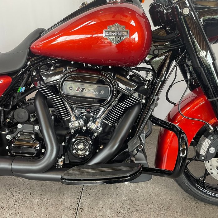 2025 Harley-davidson FLHRXS ROAD KING SPECIAL WHISKEY FIRE