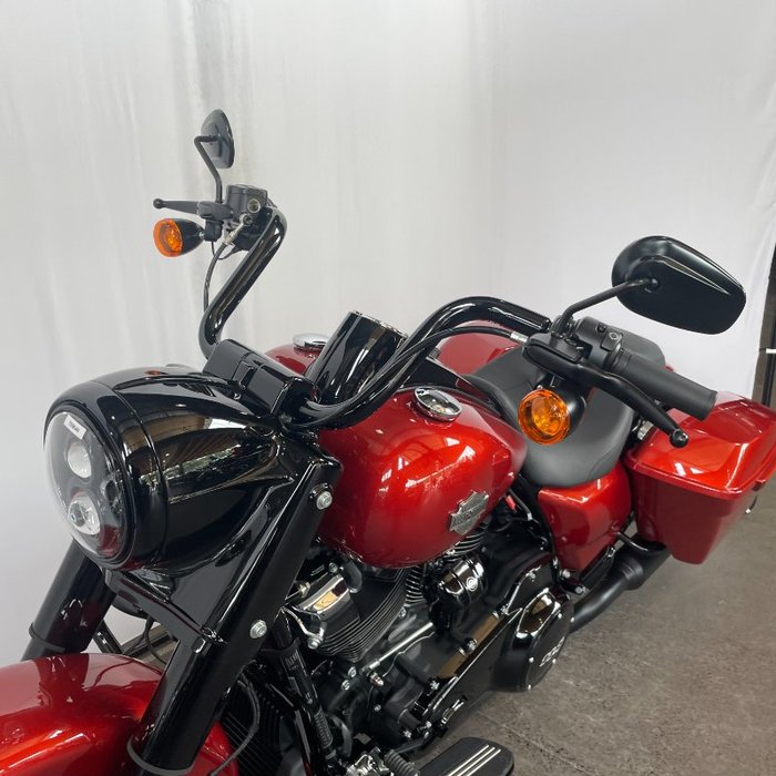 2025 Harley-davidson FLHRXS ROAD KING SPECIAL WHISKEY FIRE