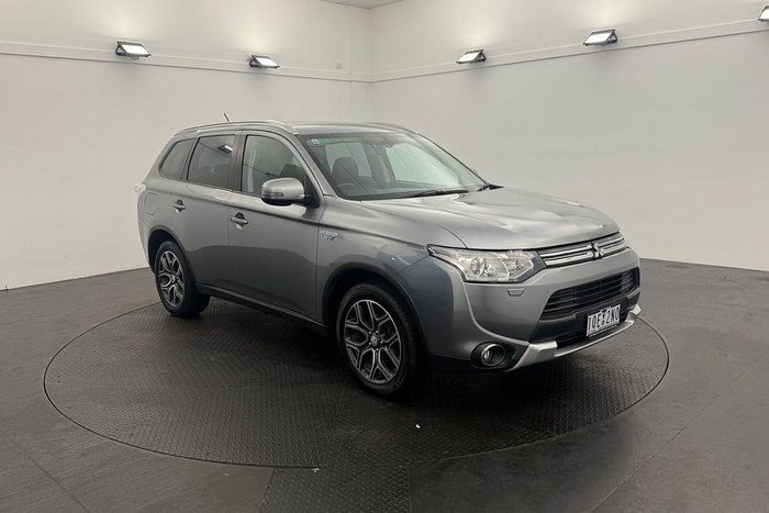 2014 Mitsubishi Outlander PHEV