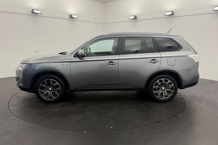 2014 Mitsubishi Outlander PHEV