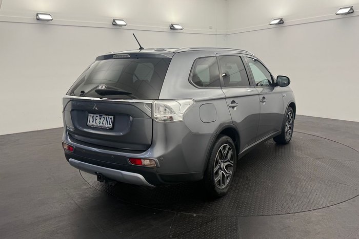 2014 Mitsubishi Outlander PHEV