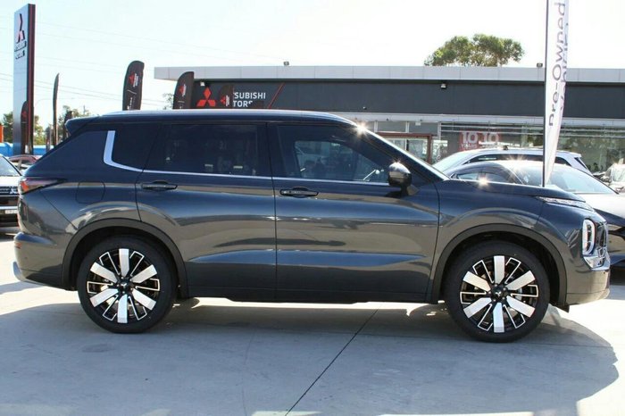 2025 Mitsubishi Outlander Exceed Tourer