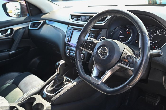 2017 Nissan QASHQAI N-TEC J11 Series 2 Magnetic Red