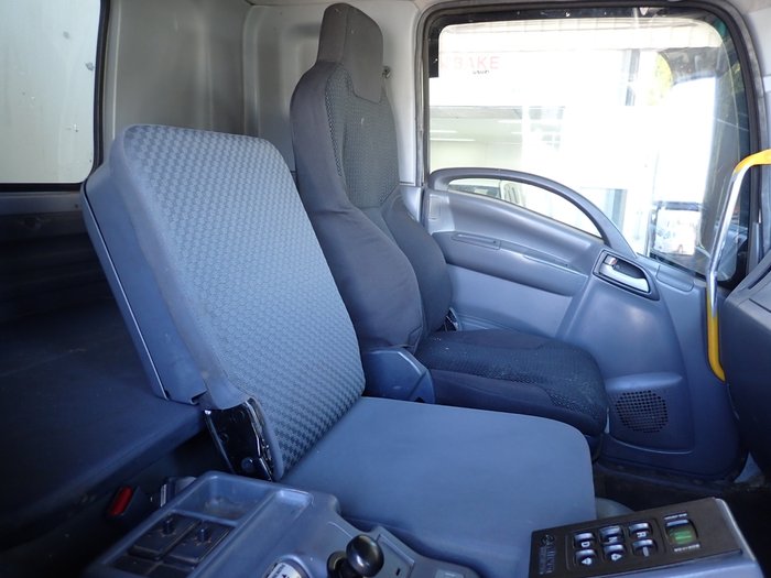 2015 ISUZU FVD 1000 WHITE