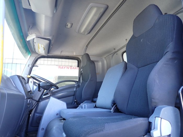 2015 ISUZU FVD 1000 WHITE