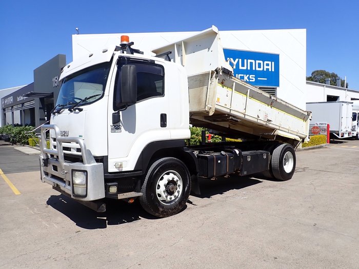 2015 ISUZU FVD 1000 WHITE
