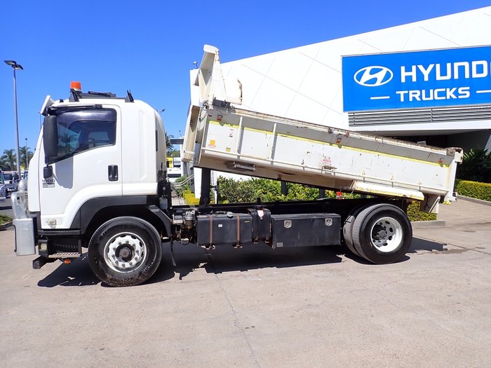 2015 ISUZU FVD 1000 WHITE