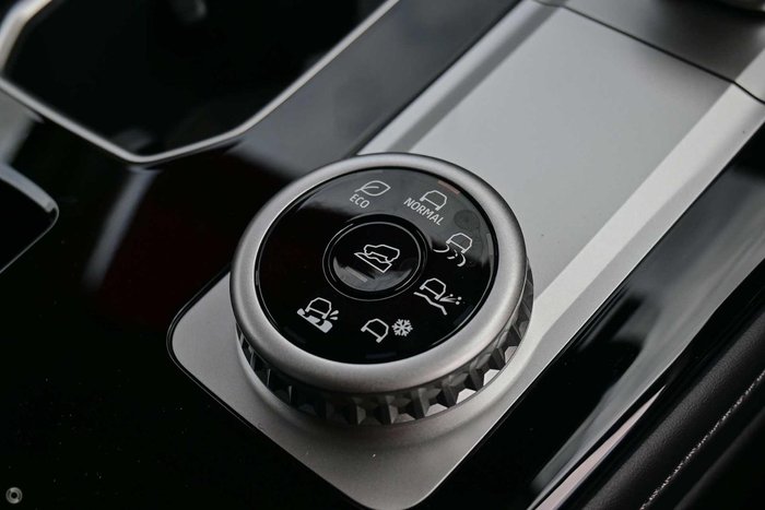 2025 Mitsubishi Outlander Exceed