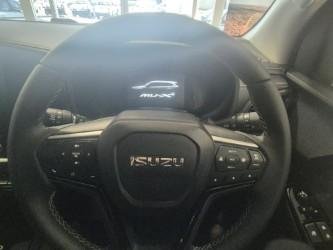 2025 Isuzu MU-X LS-U