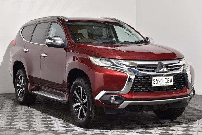 2015 Mitsubishi Pajero Sport
