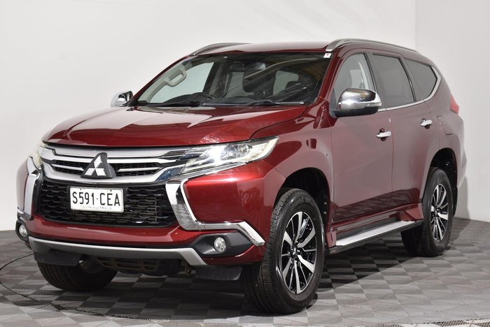 2015 Mitsubishi Pajero Sport GLS