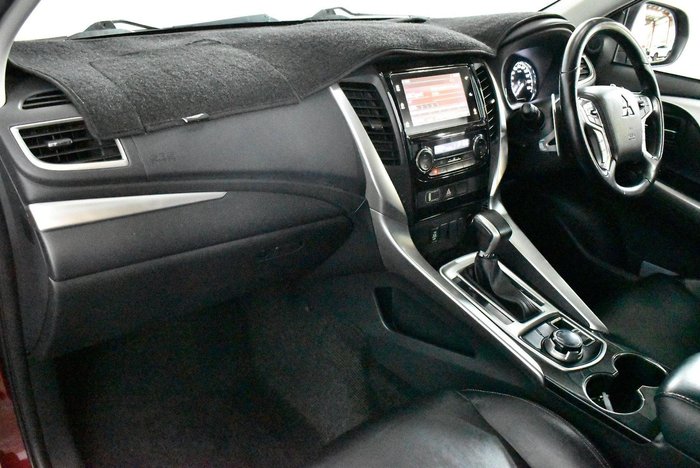 2015 Mitsubishi Pajero Sport GLS