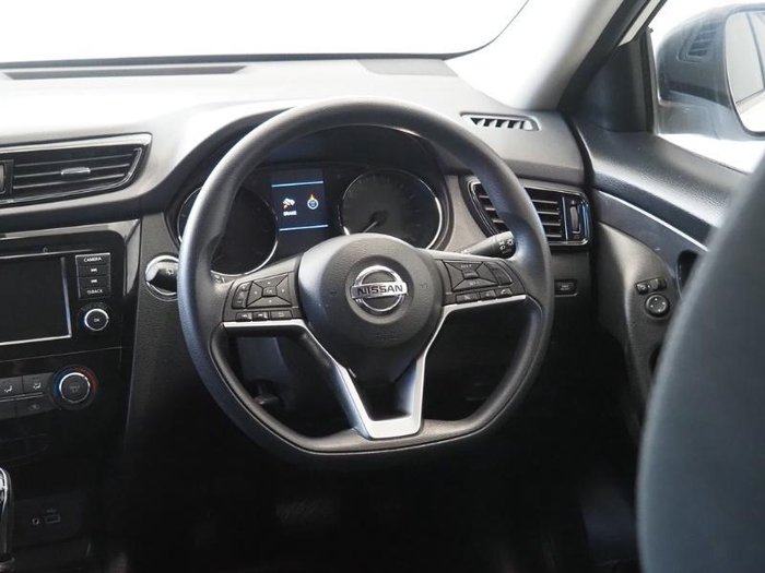 2022 Nissan X-TRAIL ST