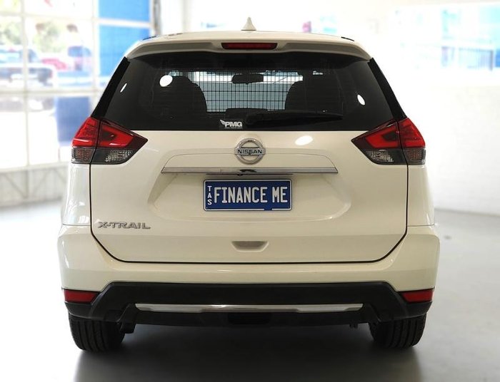 2022 Nissan X-TRAIL ST
