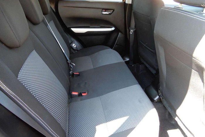 2016 Suzuki Vitara RT-S LY