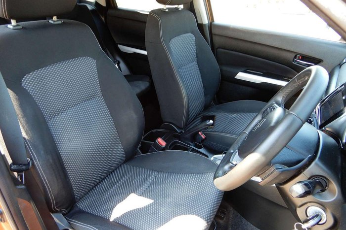 2016 Suzuki Vitara RT-S LY