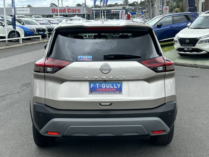 2025 Nissan X-TRAIL ST-L