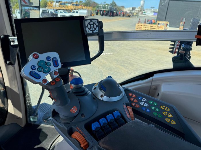 2021 Fendt 824
