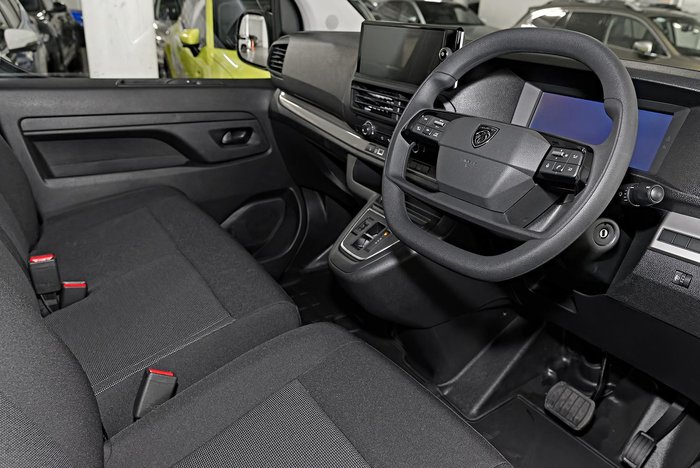 2025 Peugeot Expert Pro