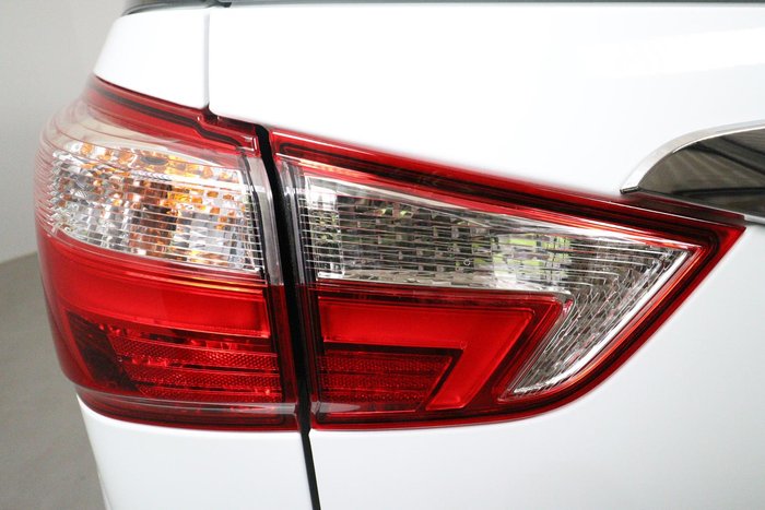 2021 Isuzu MU-X LS-M