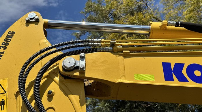 2023 Komatsu Pc55mr-5