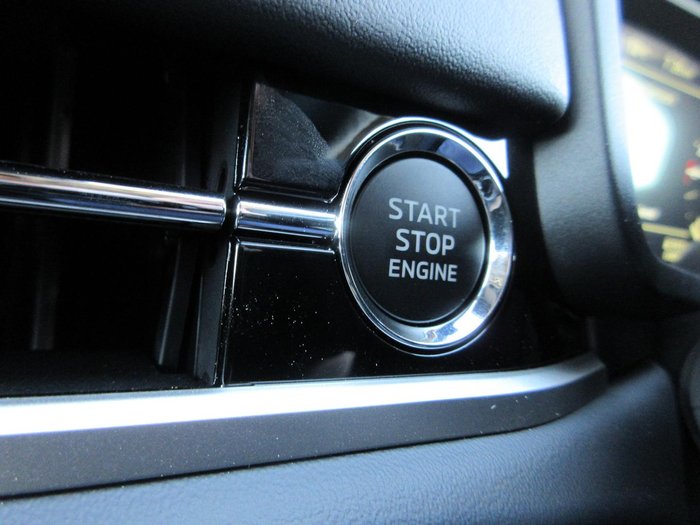 2025 Mitsubishi Outlander LS