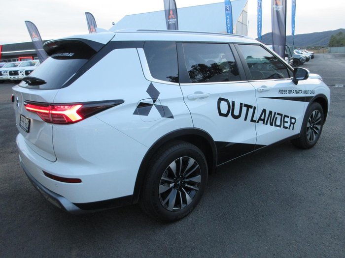 2025 Mitsubishi Outlander LS ZM MY25