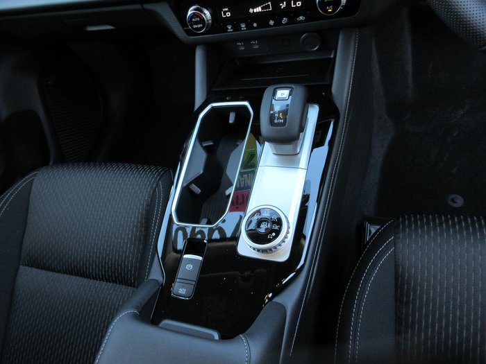 2025 Mitsubishi Outlander LS