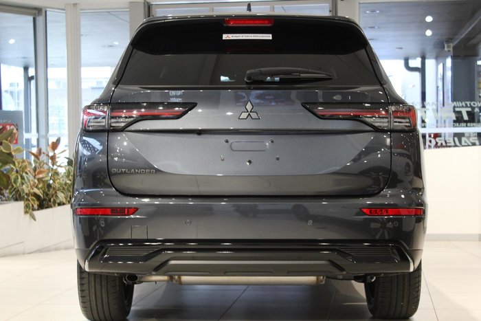 2026 Mitsubishi Outlander Black Edition