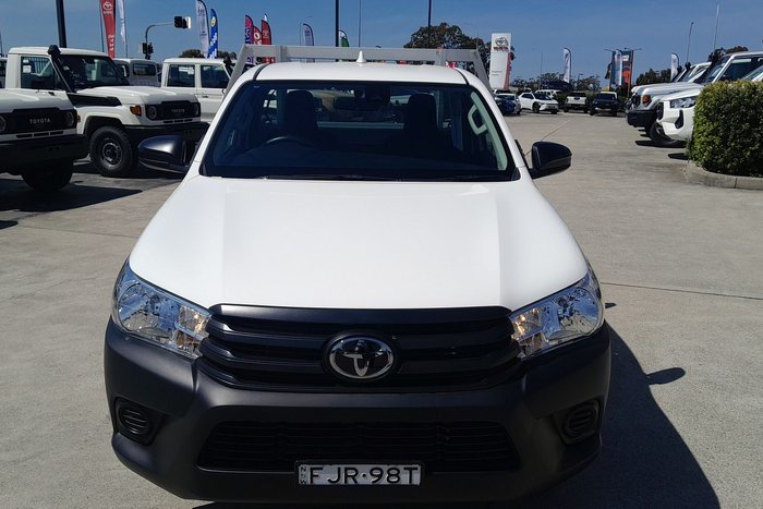 2024 Toyota Hilux Workmate