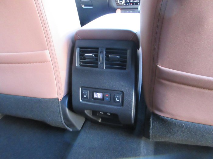 2025 Mitsubishi Outlander Exceed Tourer