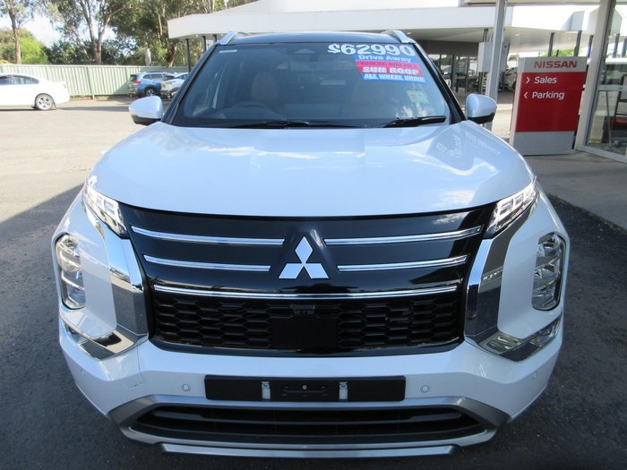 2025 Mitsubishi Outlander Exceed Tourer