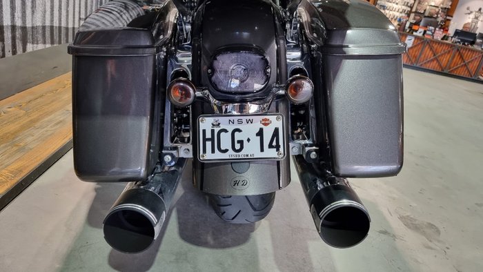 2017 Harley-davidson FLHTK ULTRA LIMITED Grey/Black