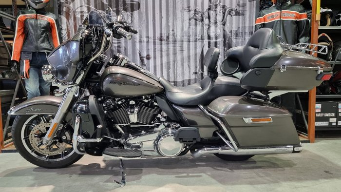 2017 Harley-davidson FLHTK ULTRA LIMITED Grey/Black