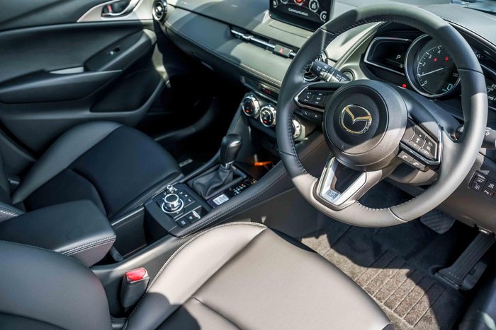 2025 Mazda CX-3 G20 Evolve