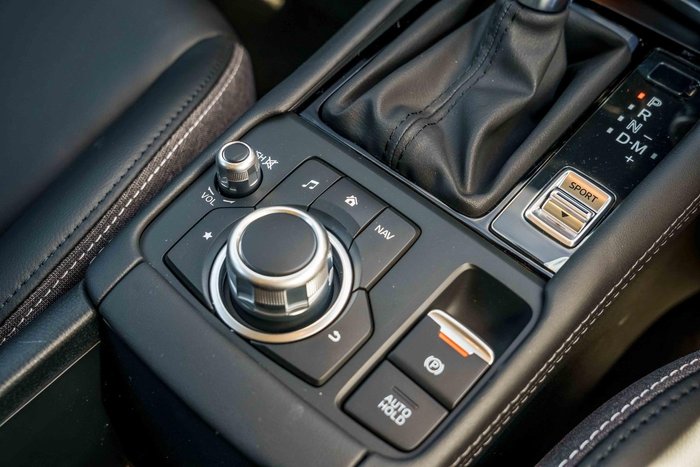 2025 Mazda CX-3 G20 Evolve