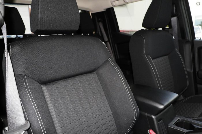 2025 Mitsubishi Triton GLX-R