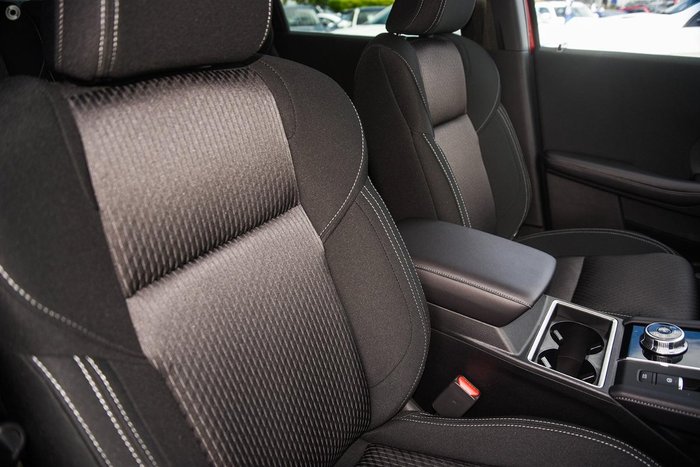 2025 Mitsubishi Outlander LS