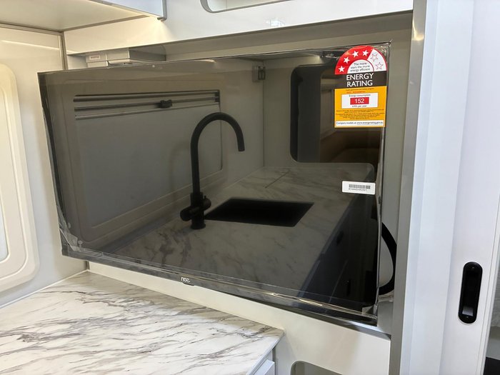 2025 JB Caravans Scorpion Sting 23'6 Rd Cafe